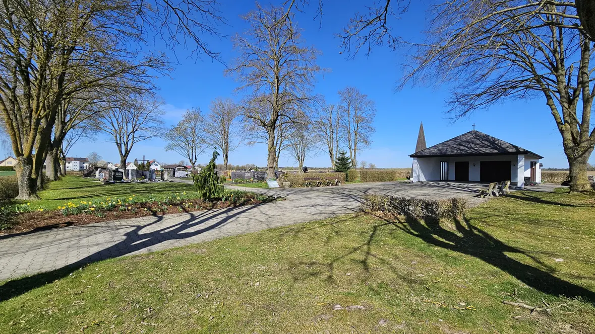 2025-04-10_10-31-46-friedhof_kadeltshofen