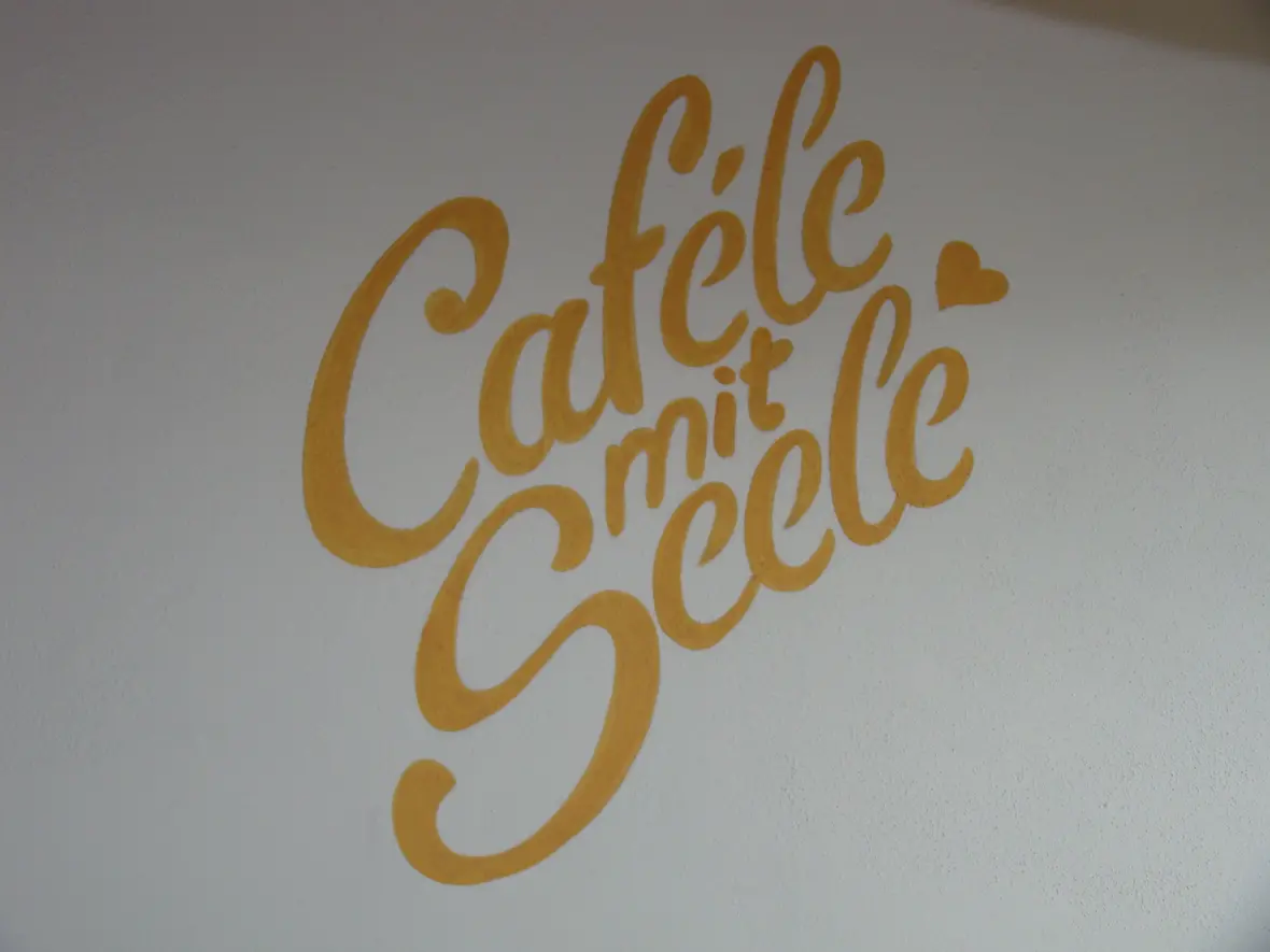 2025-05-08_12-08-18-cafele_mit_seele_16-10-22___9