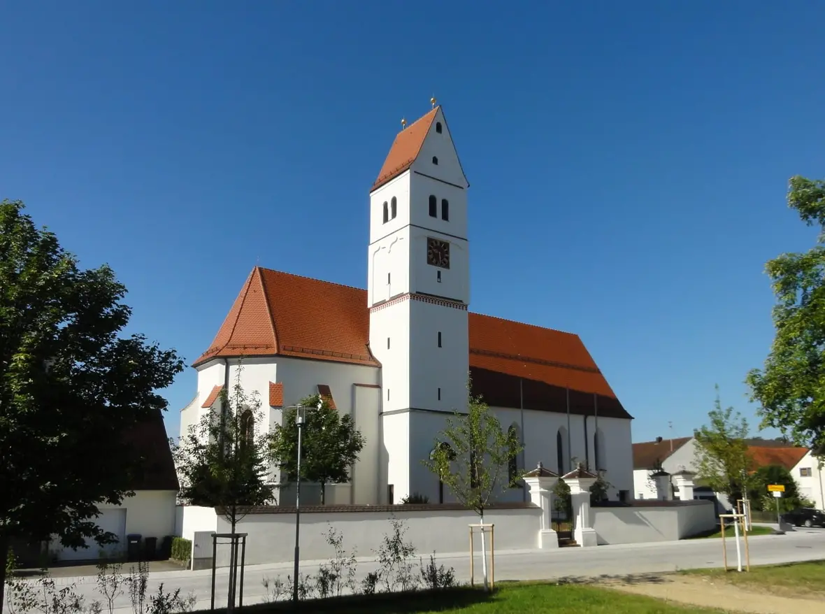 2025-05-08_13-58-09-kirche_holzheim_2