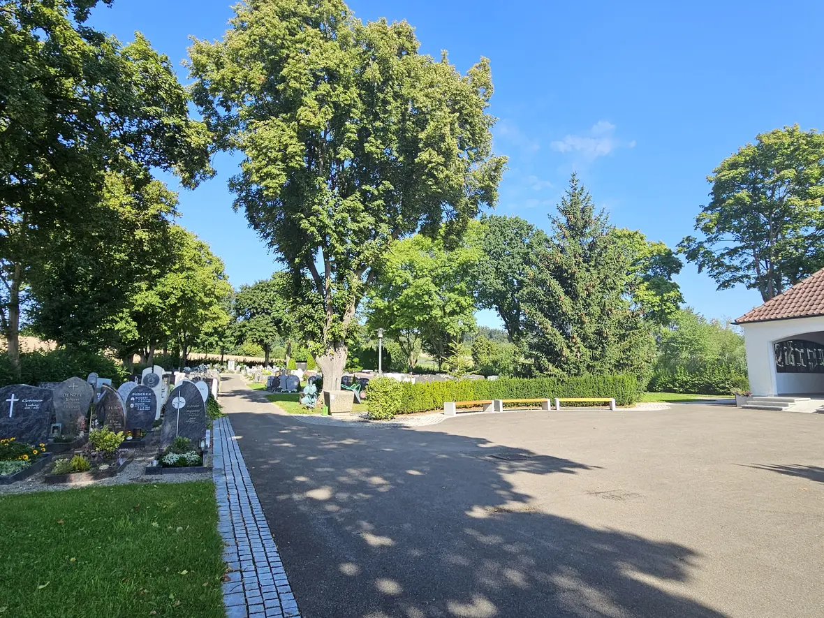 2025-09-04_09-23-02-friedhof_holzheim
